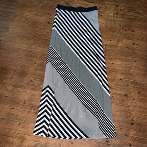 White House Black Market striped knit XS a-line maxi skirt